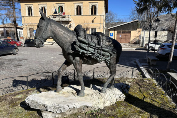 Monumento al Mulo - Cappadocia (AQ)